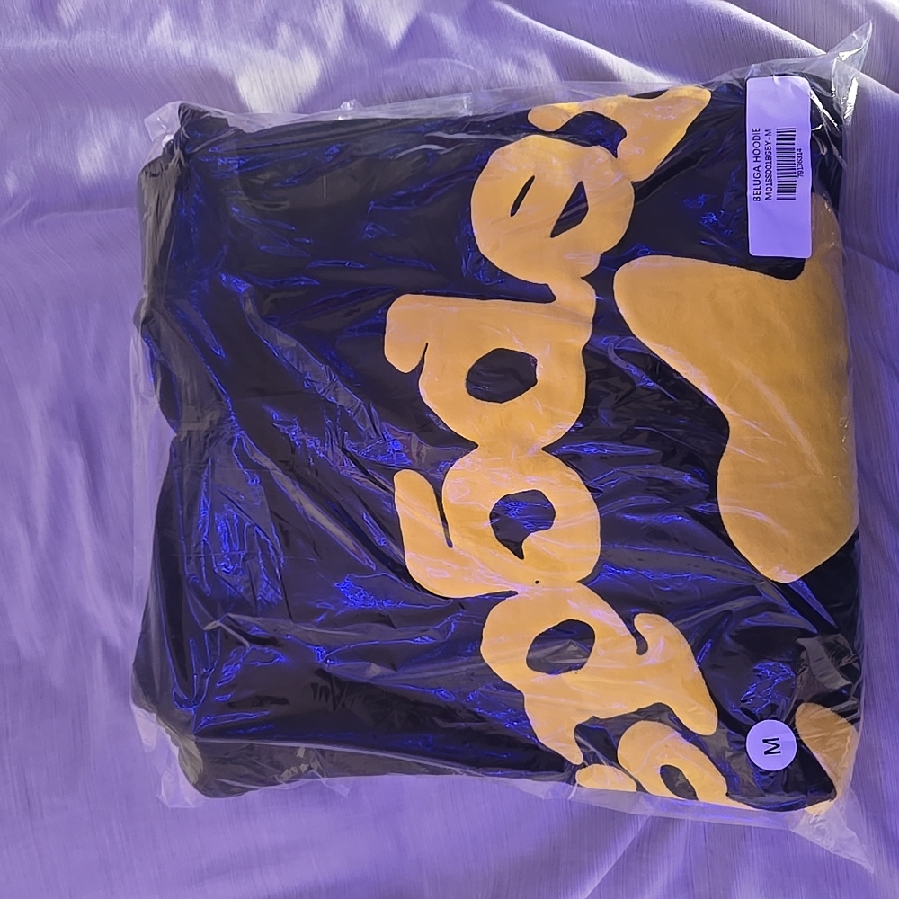 Black and Yellow Graphic T-Shirt